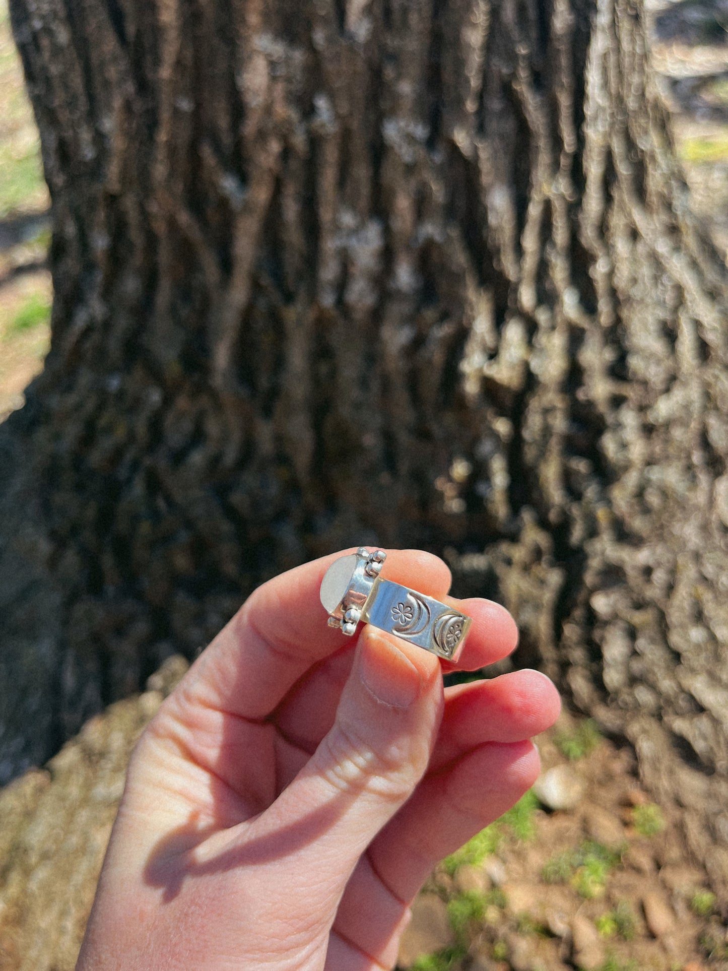 moonstone ring size 8