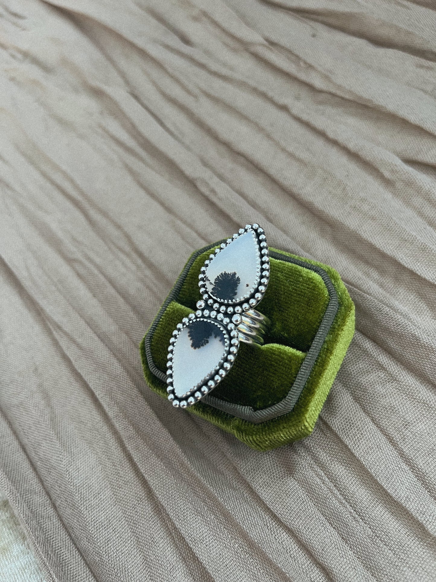 dendritic agate statement ring size 7.5