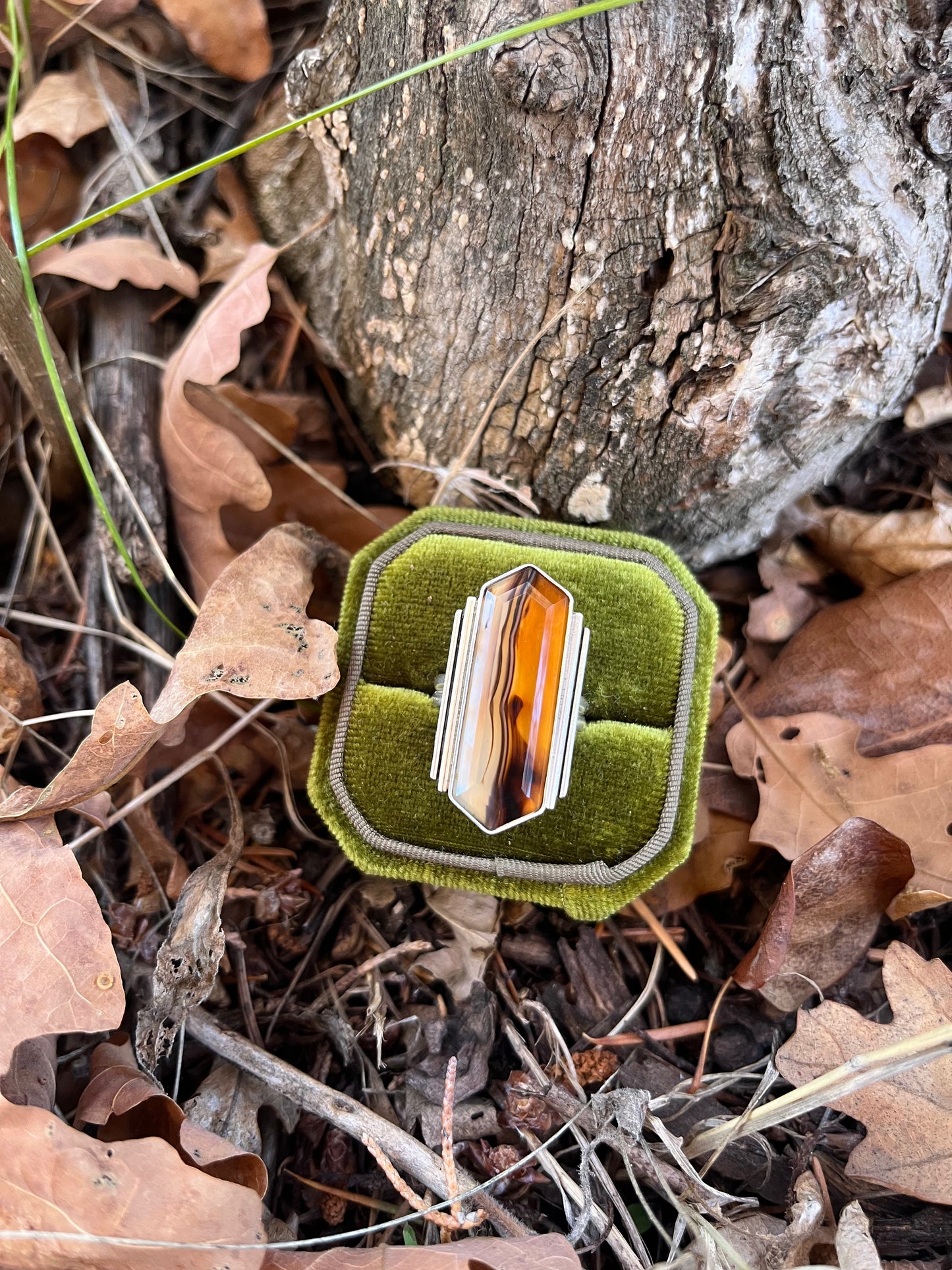 rose cut montana agate ring size 7.75-8